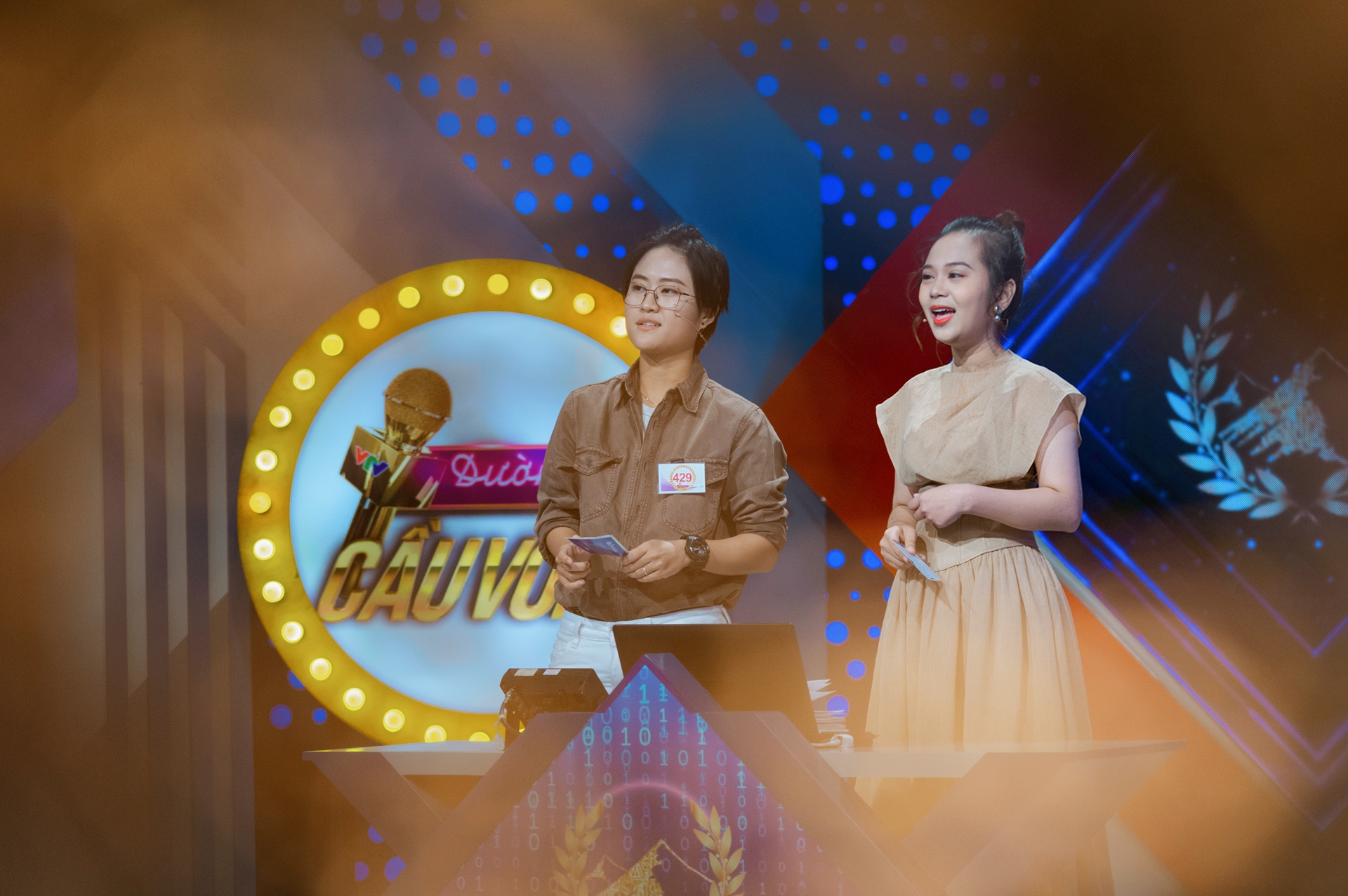 MC TUYET NGAN9