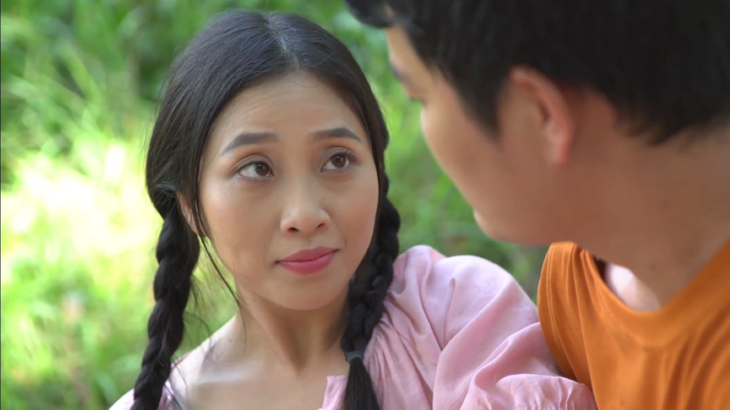 LIEU HA TRINH - KHUONG DUA TRUNG TIENG SET AI TINH (3)