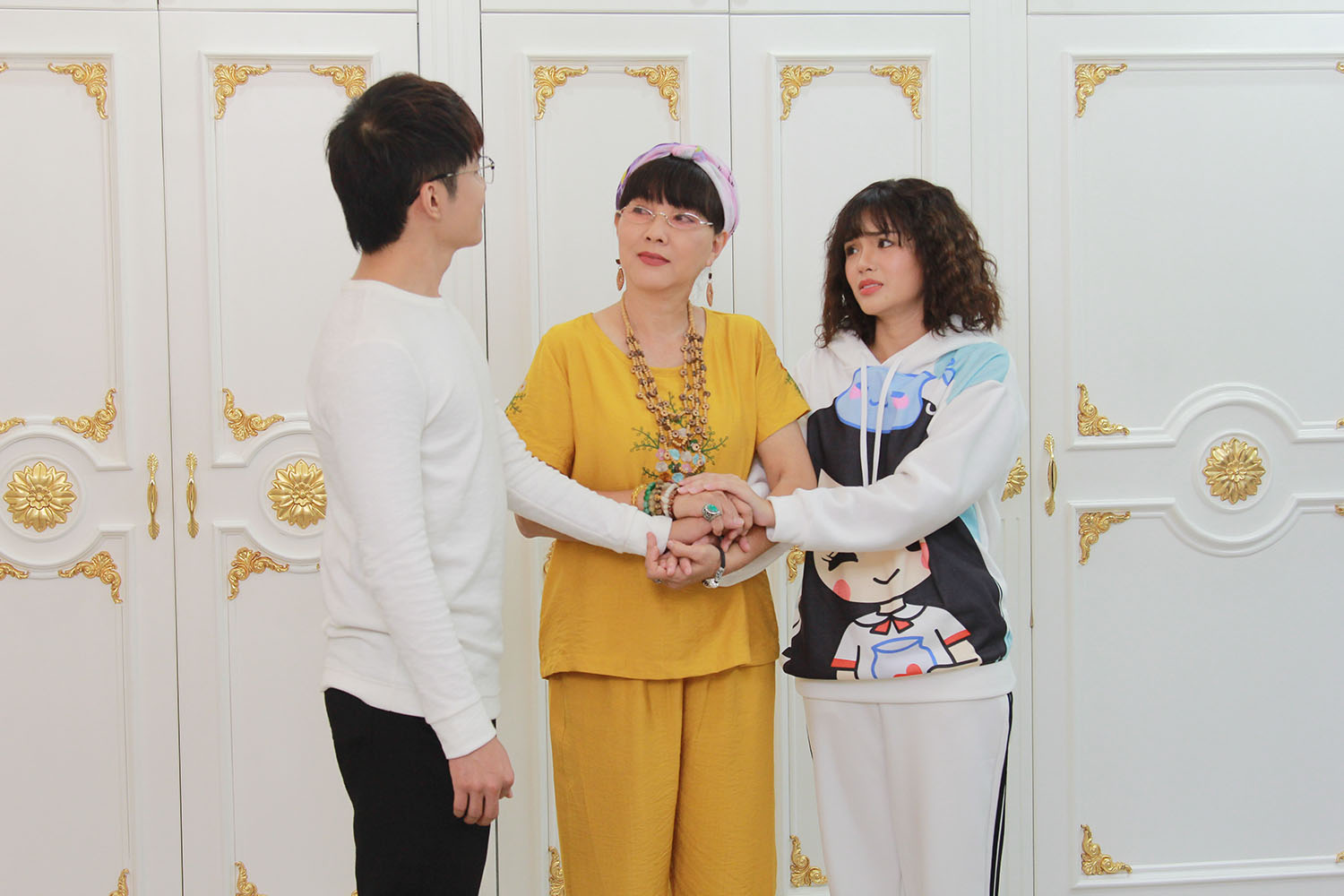 YEYE NHAT HA - GIN TUAN KIET - PHUONG DUNG