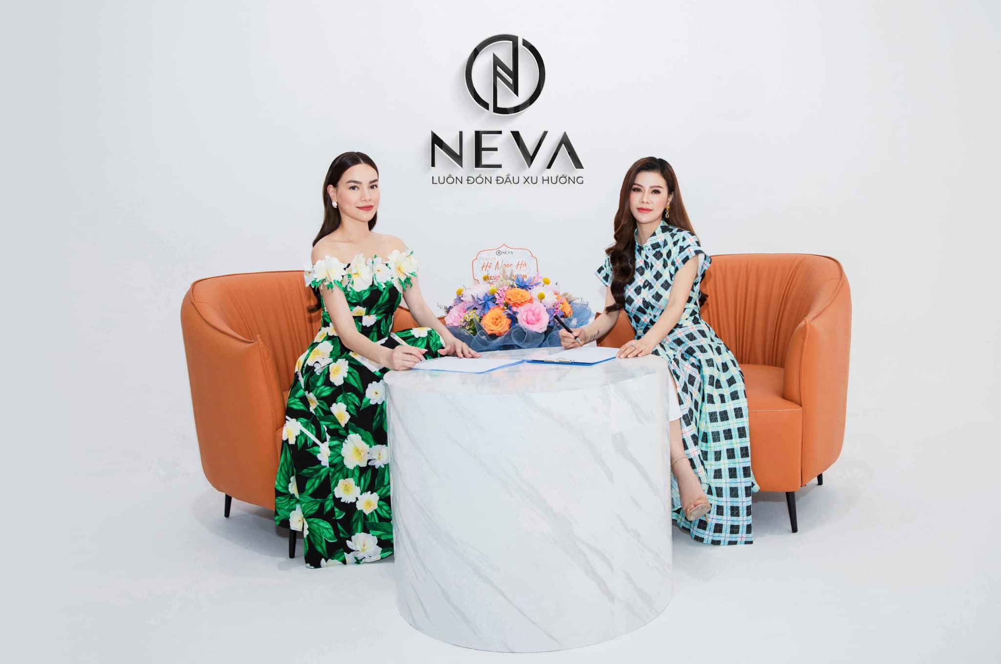 Ms Lily x Hồ Ngọc Hà