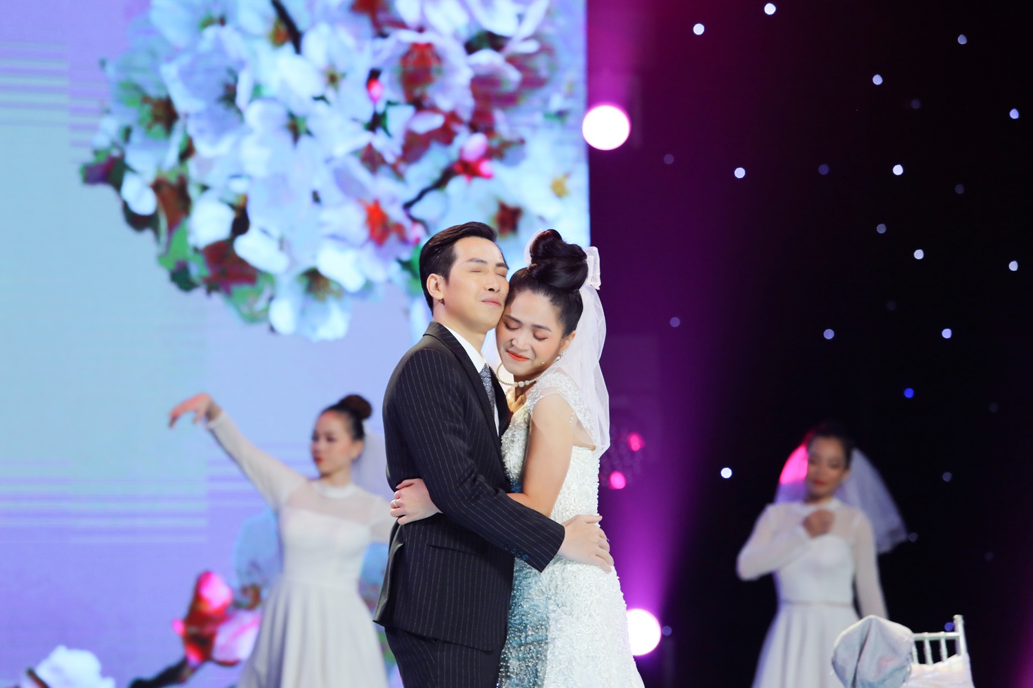 TAN DAT - TINH TU MUA XUAN (17)