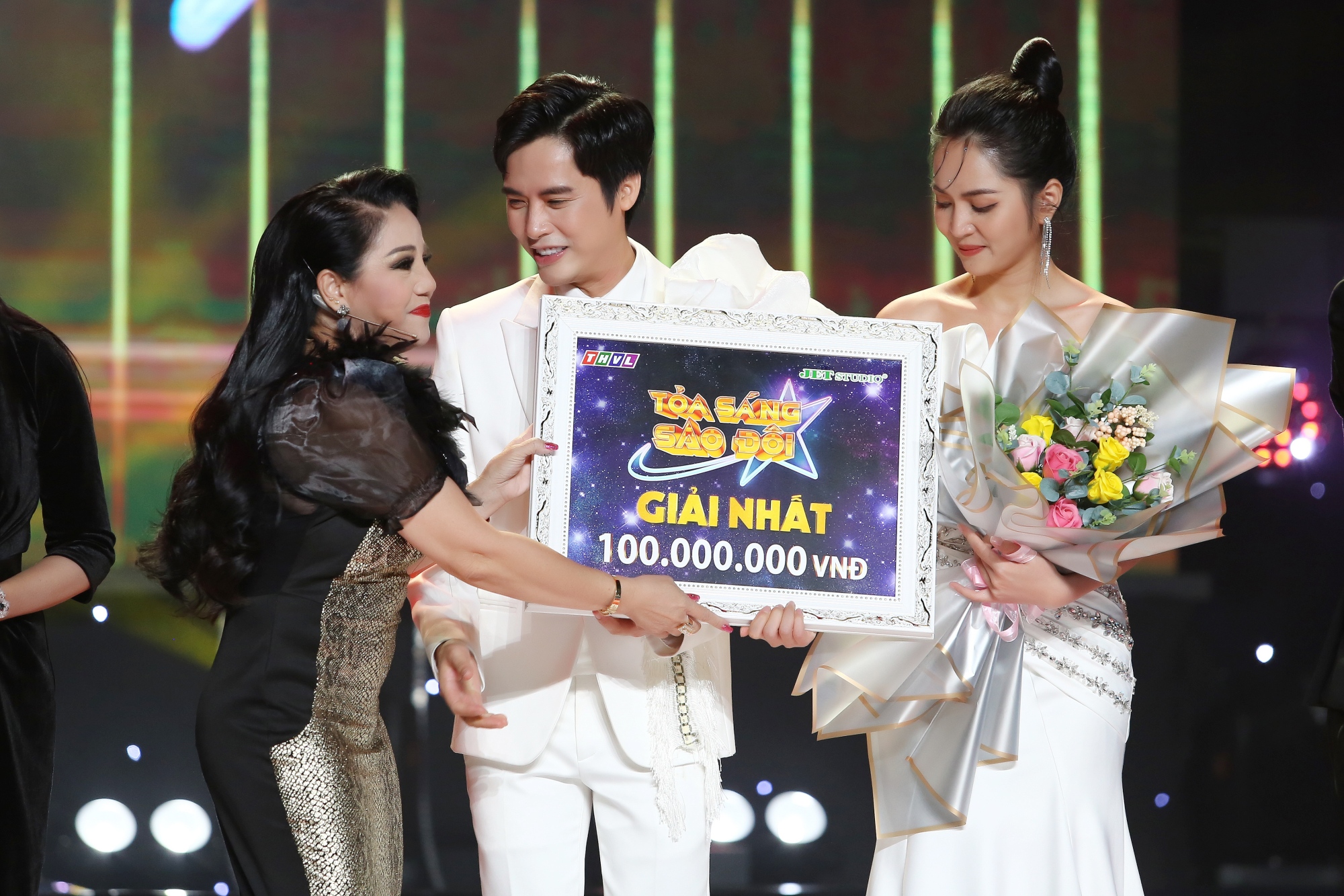 MINH SANG, NGUYEN DUYEN QUYNH (47)