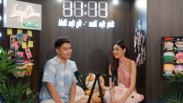 Hoa hau Khanh Van_Dien vien Long Chun6