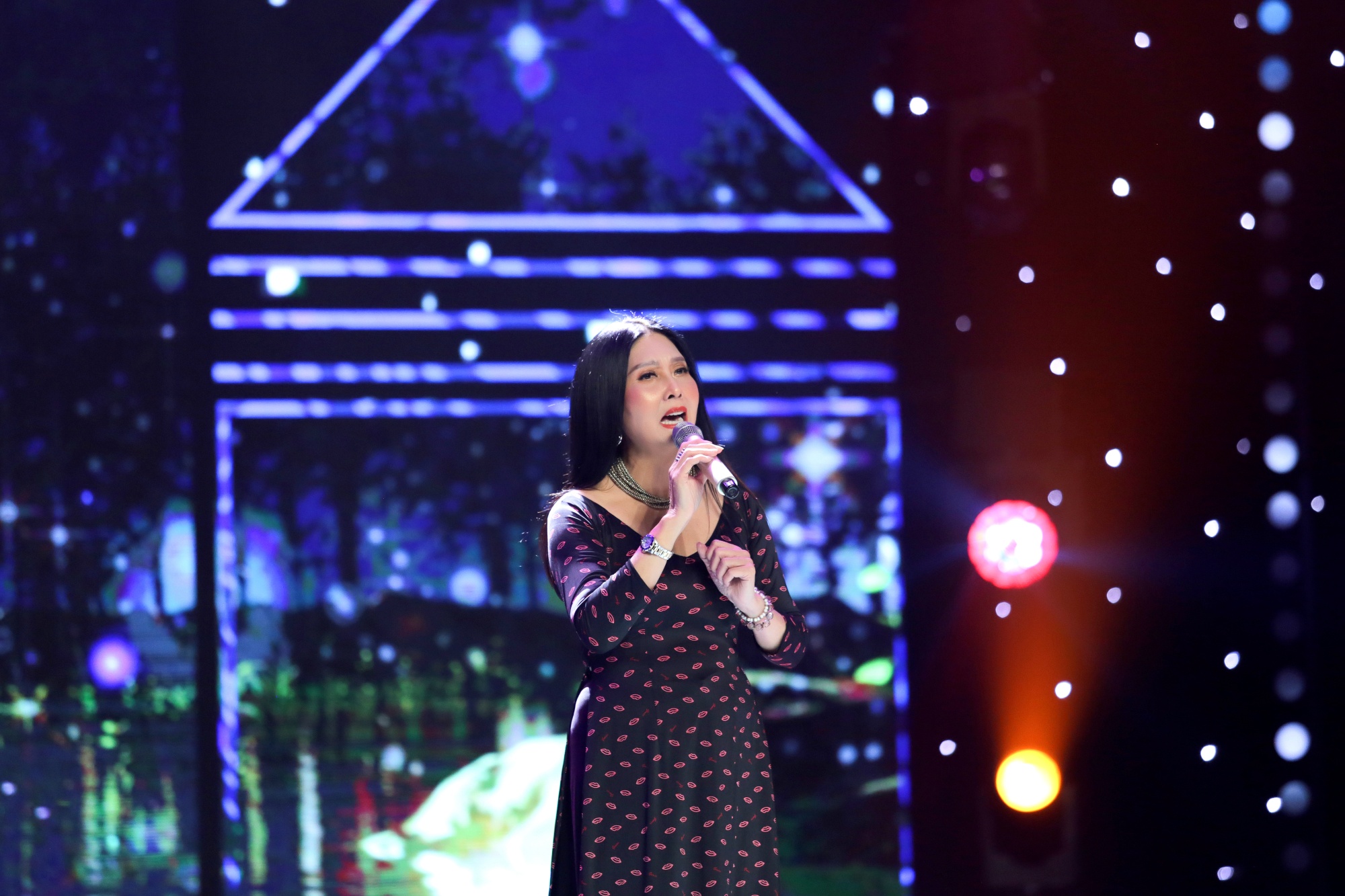 HOA MI - ANH NHO CHANG AI (6)